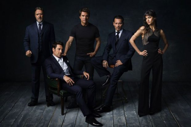 הצוות של היקום האפל